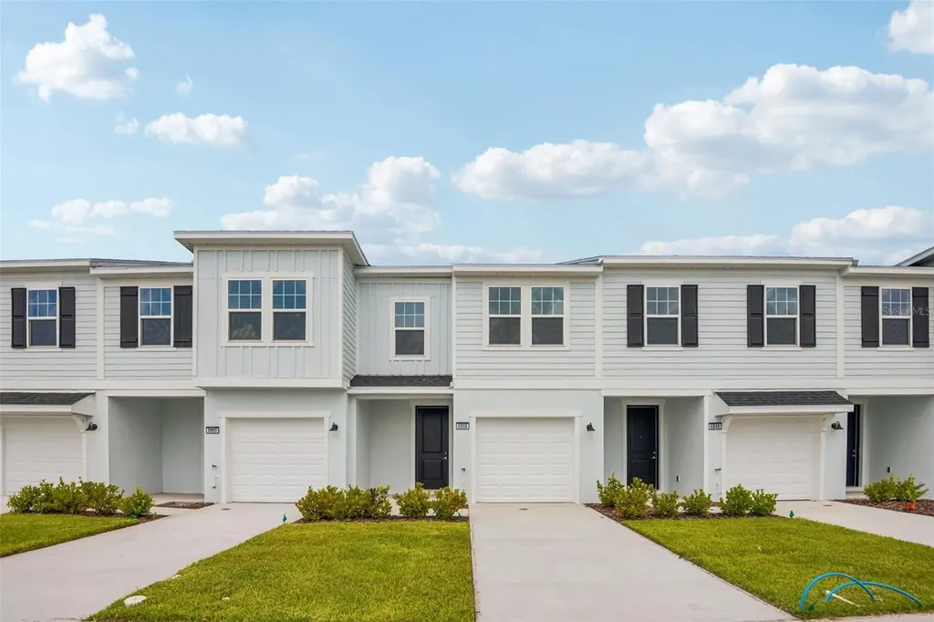 6856 Holcombe Down Drive Zephyrhills FL 33541