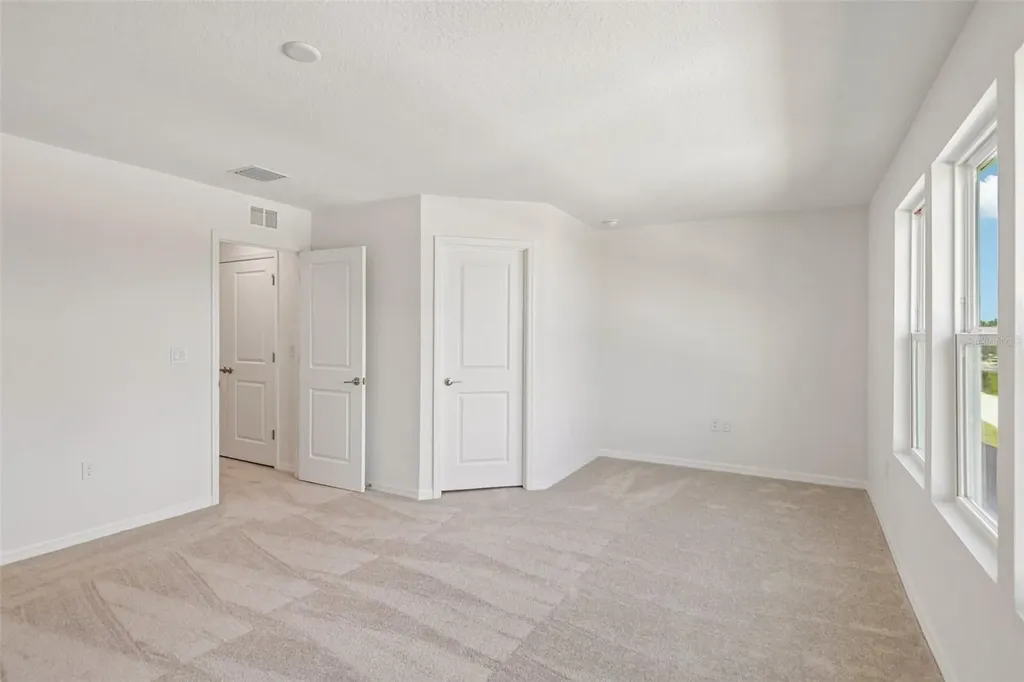 6856 Holcombe Down Drive Zephyrhills FL 33541