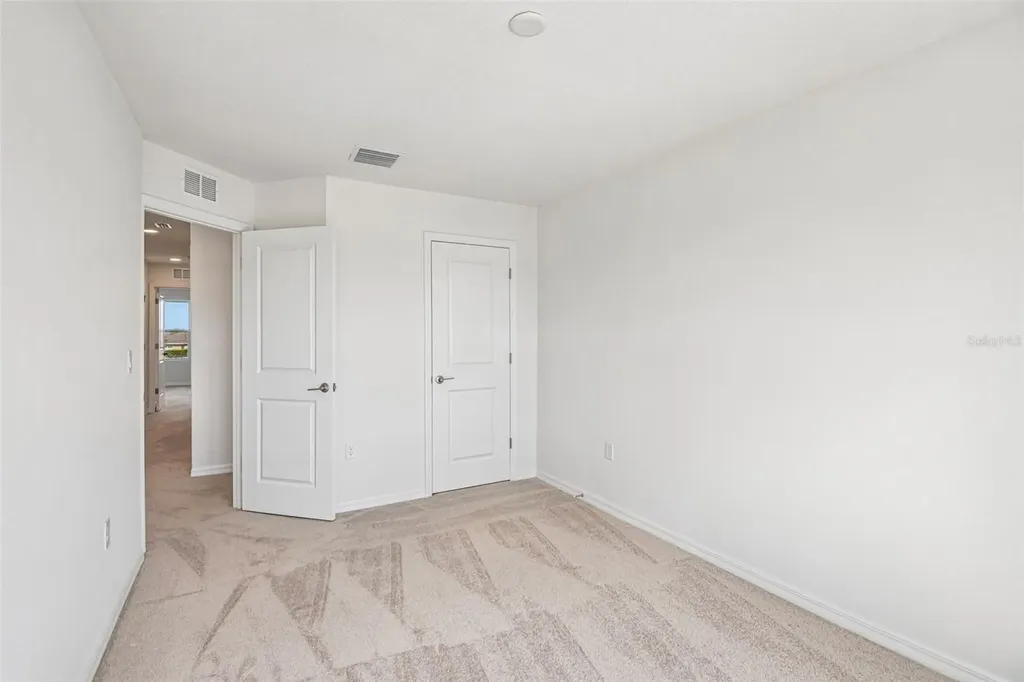 6856 Holcombe Down Drive Zephyrhills FL 33541