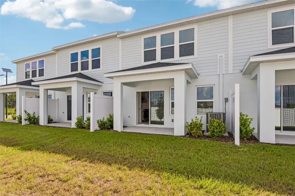 6856 Holcombe Down Drive Zephyrhills FL 33541