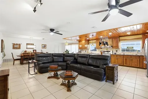 623 Green Meadow Avenue Maitland FL 32751