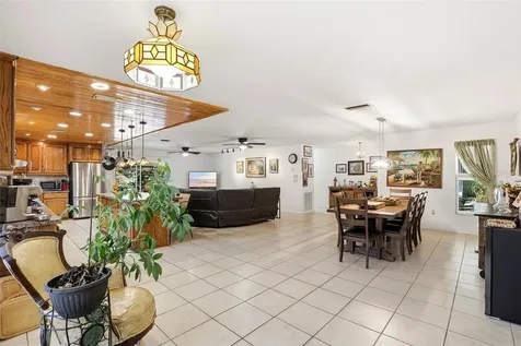 623 Green Meadow Avenue Maitland FL 32751