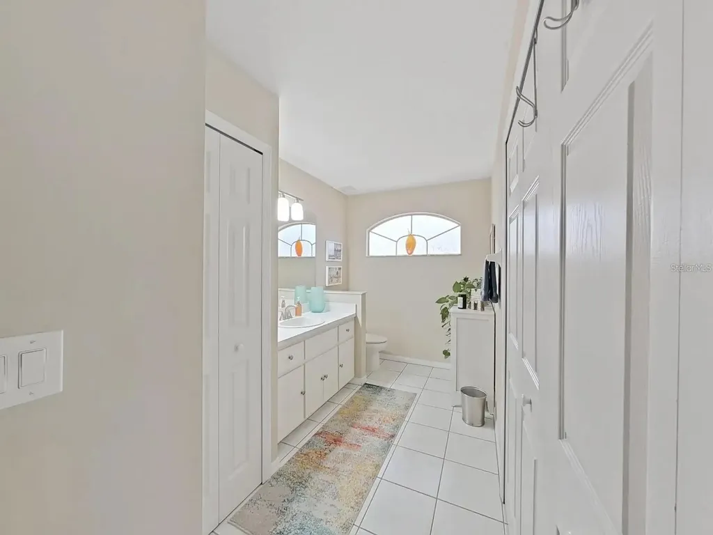 8229 Eagles Park Drive N St Petersburg FL 33709