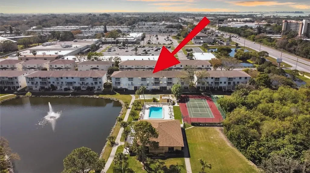 8229 Eagles Park Drive N St Petersburg FL 33709
