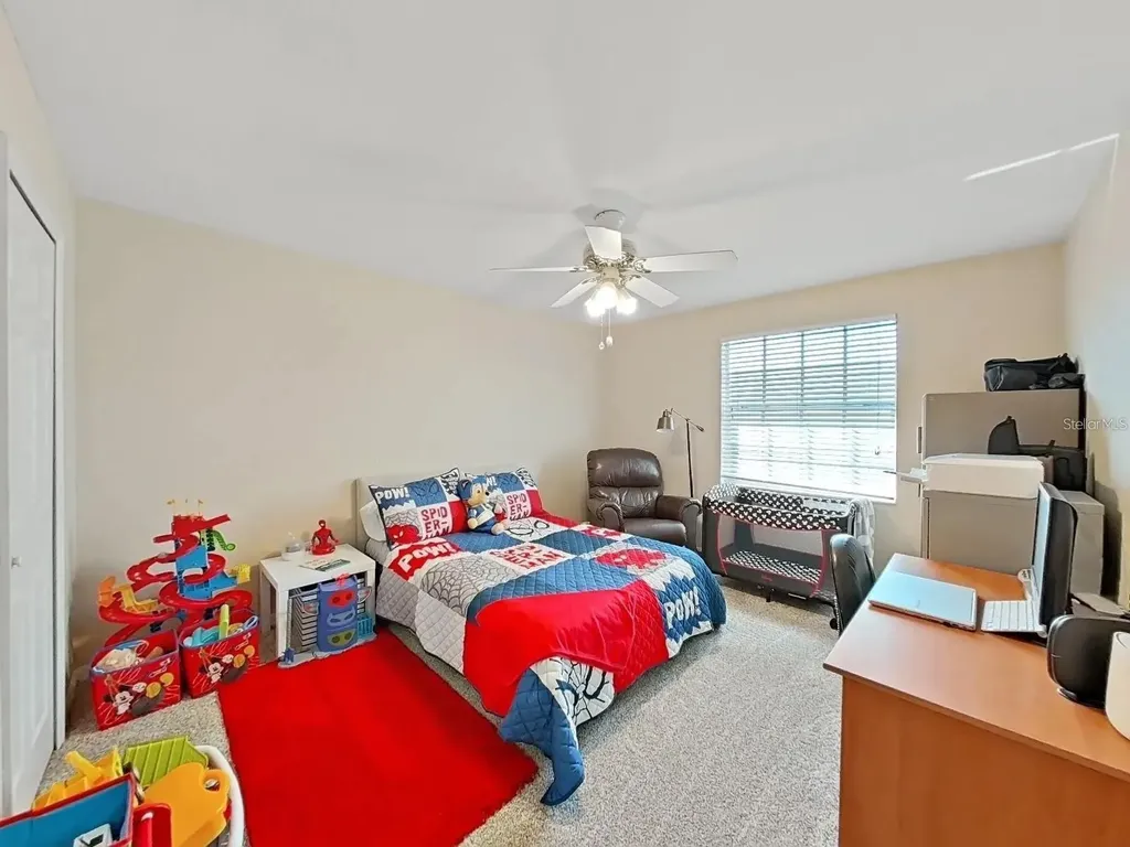 8229 Eagles Park Drive N St Petersburg FL 33709
