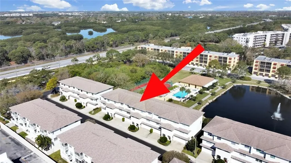 8229 Eagles Park Drive N St Petersburg FL 33709