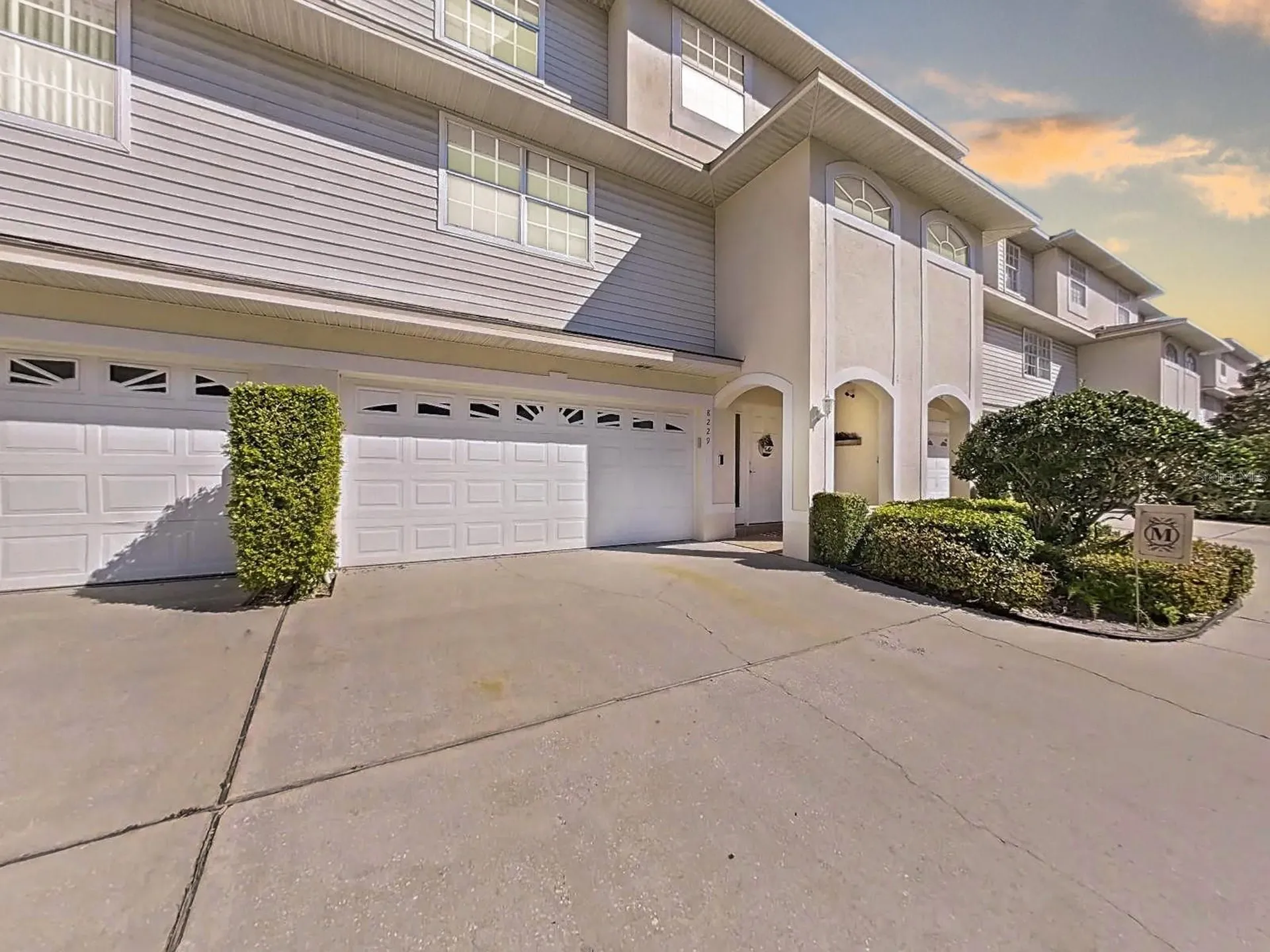 8229 Eagles Park Drive N St Petersburg FL 33709