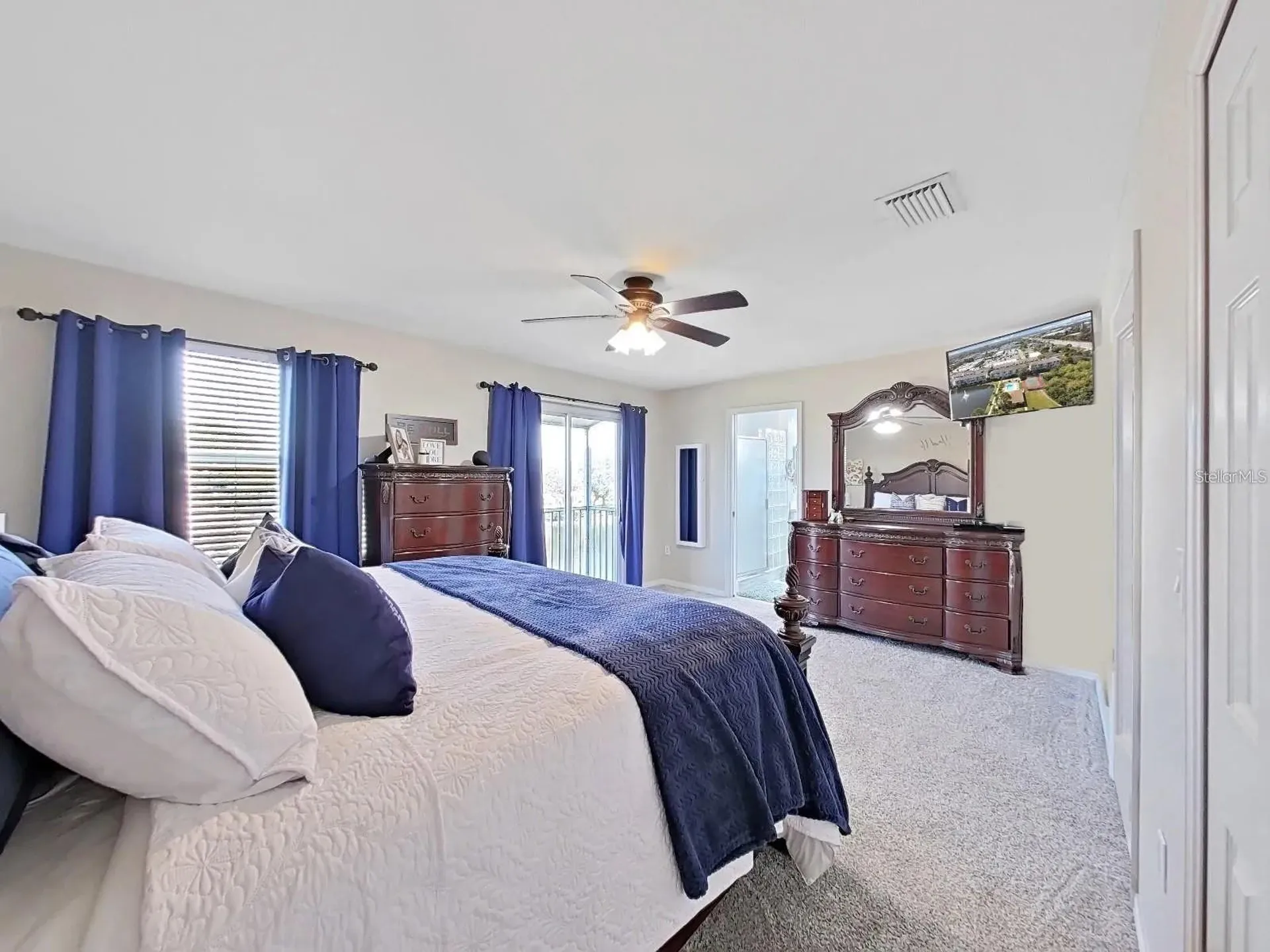 8229 Eagles Park Drive N St Petersburg FL 33709