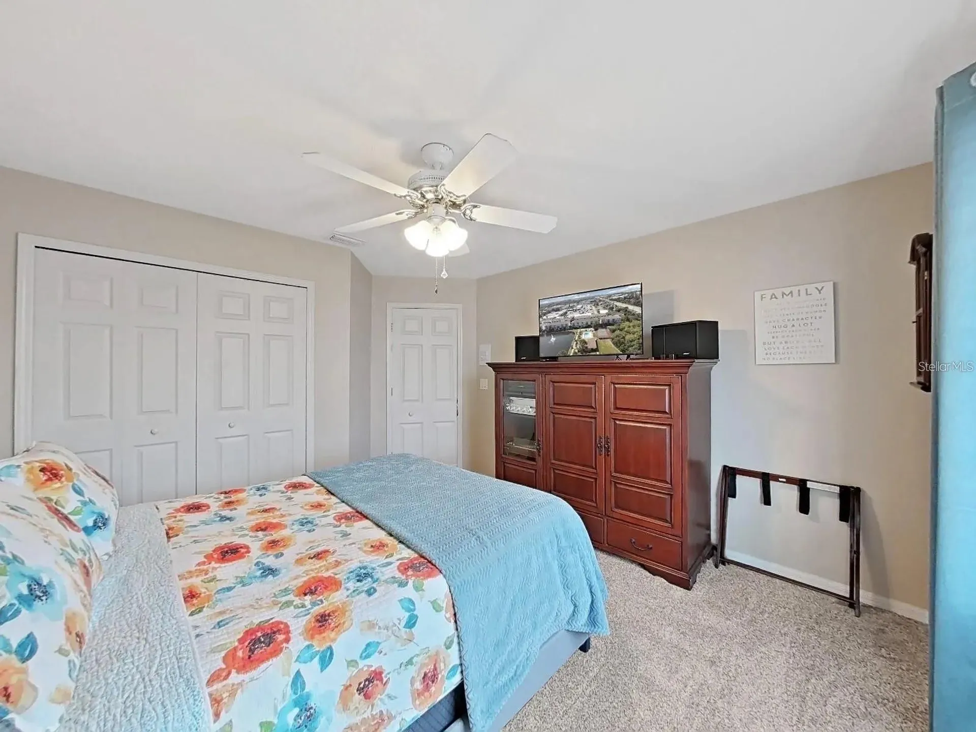 8229 Eagles Park Drive N St Petersburg FL 33709