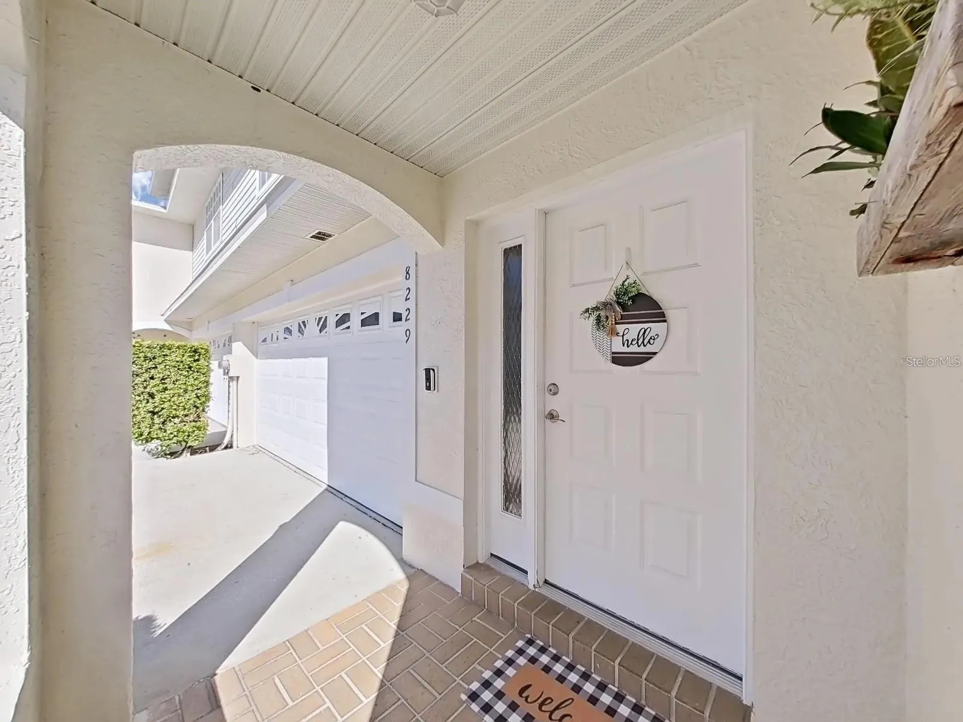 8229 Eagles Park Drive N St Petersburg FL 33709