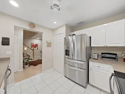 8229 Eagles Park Drive N St Petersburg FL 33709