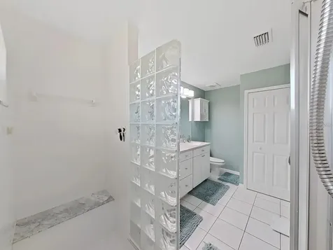 8229 Eagles Park Drive N St Petersburg FL 33709