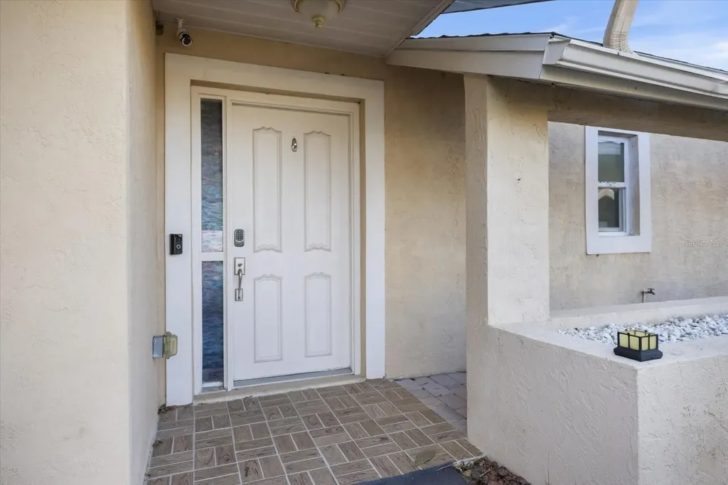 1627 Del Monte Court Venice FL 34293