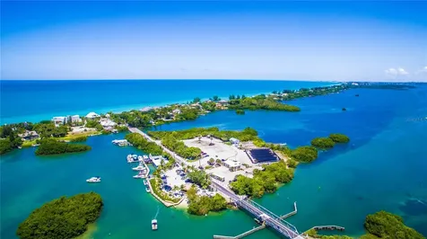 1627 Del Monte Court Venice FL 34293