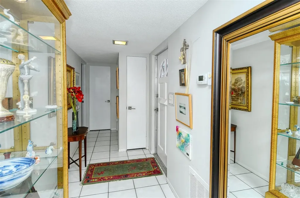 1809 Vera Place Sarasota FL 34235