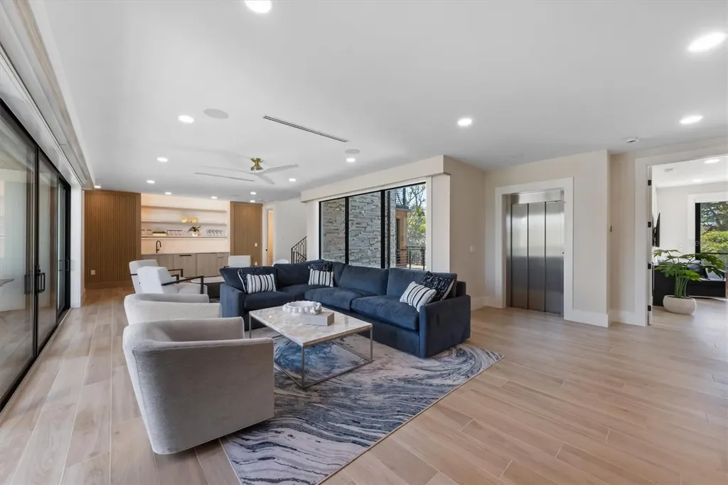 540 S Polk Drive Sarasota FL 34236