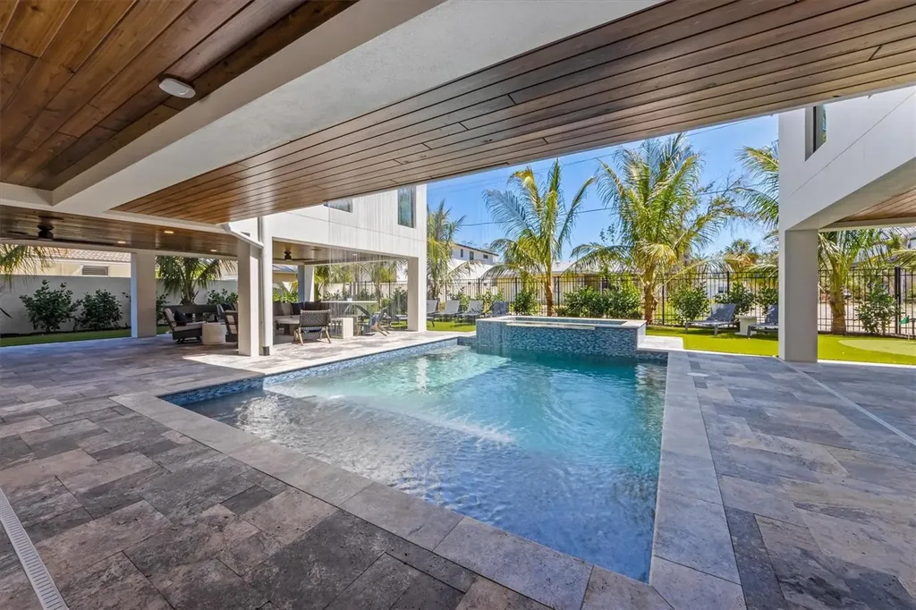 540 S Polk Drive Sarasota FL 34236