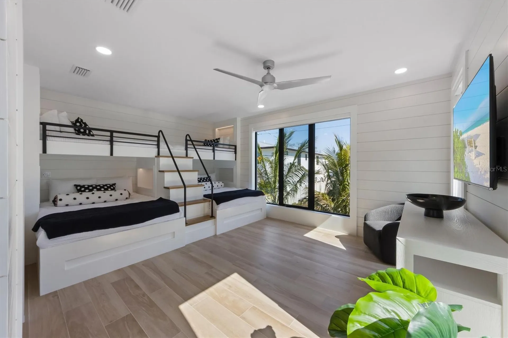 540 S Polk Drive Sarasota FL 34236