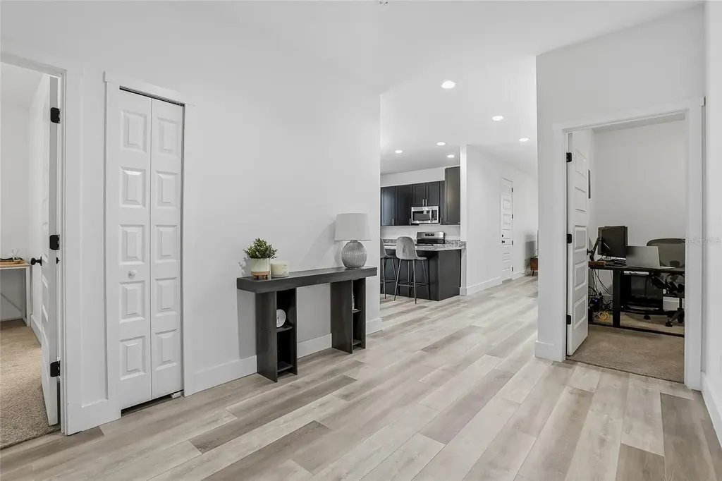 3208 Deleuil Avenue Tampa FL 33610