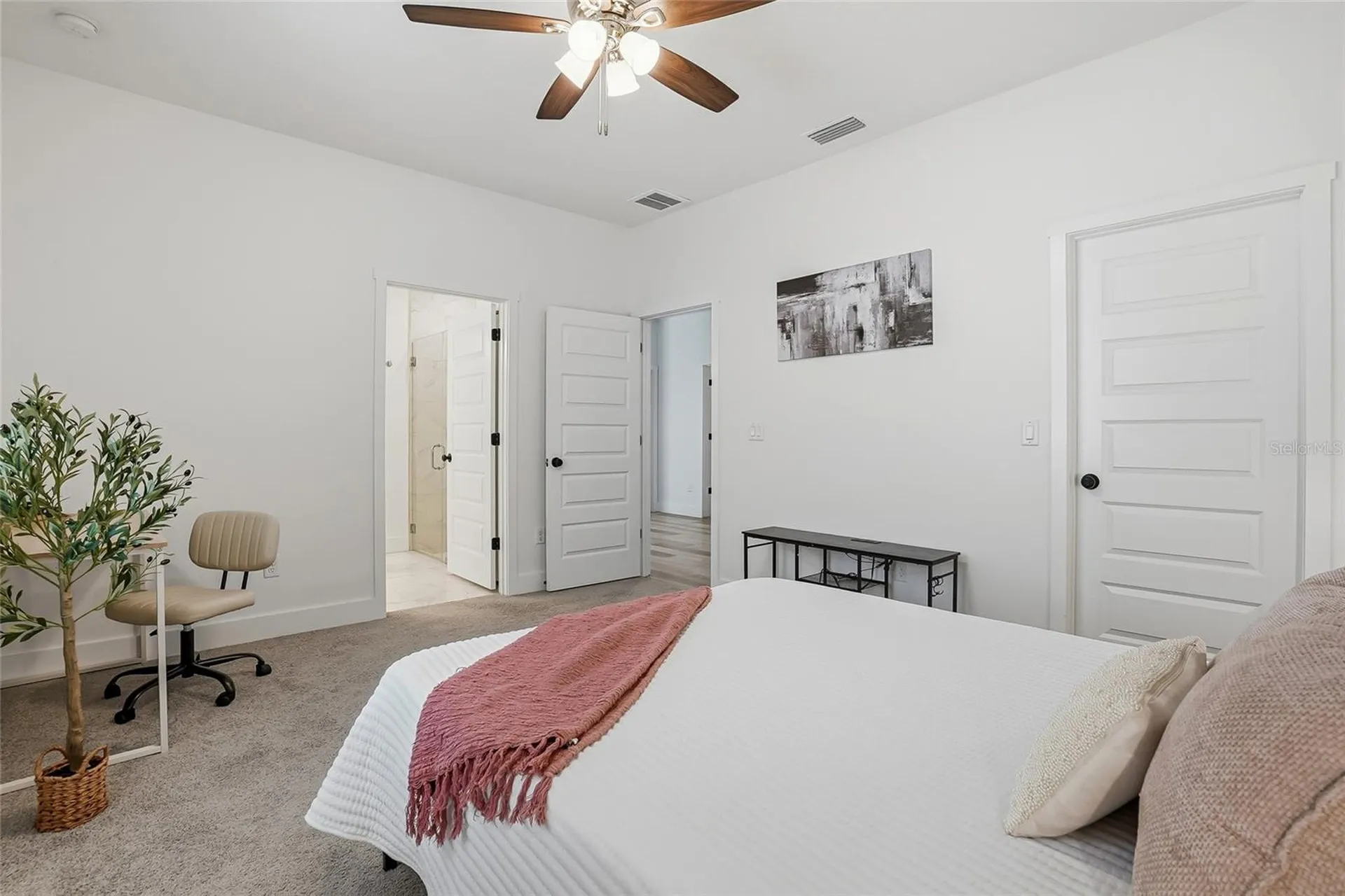3208 Deleuil Avenue Tampa FL 33610