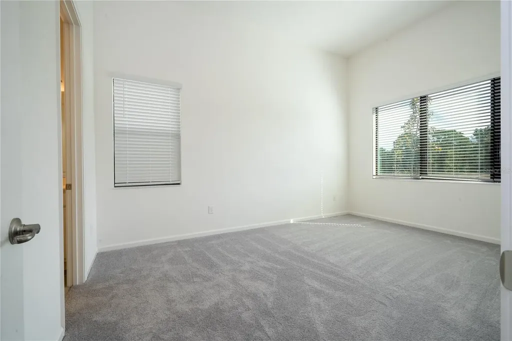 5674 High Seas Drive Orlando FL 32821