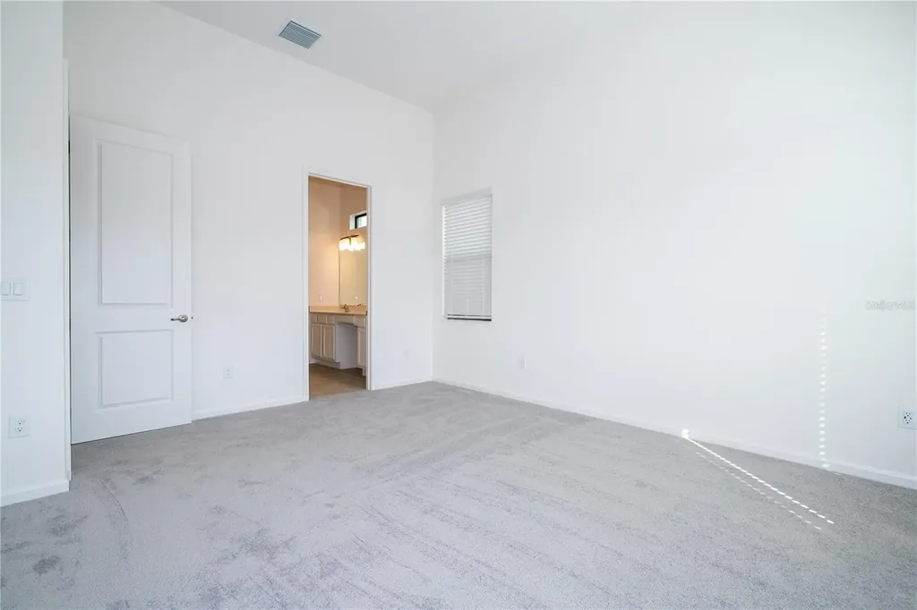 5674 High Seas Drive Orlando FL 32821