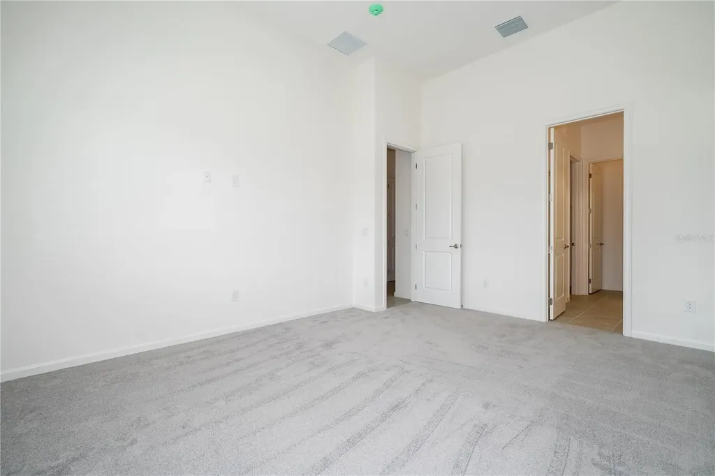 5674 High Seas Drive Orlando FL 32821