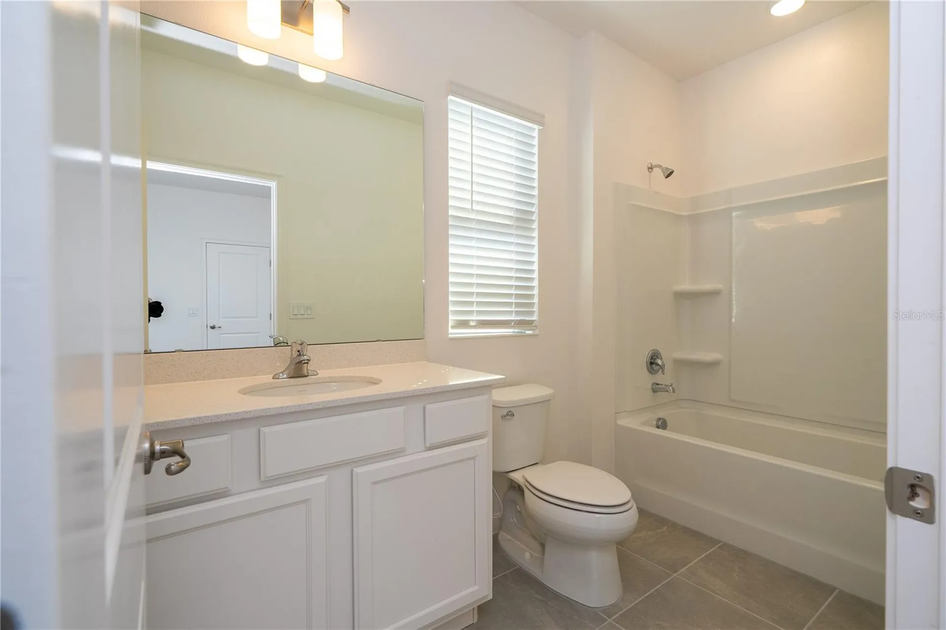 5674 High Seas Drive Orlando FL 32821
