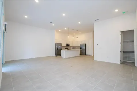 5674 High Seas Drive Orlando FL 32821