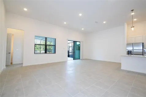 5674 High Seas Drive Orlando FL 32821