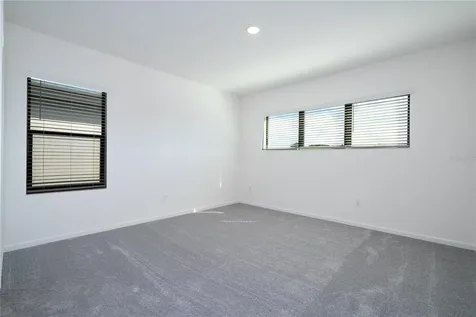 5674 High Seas Drive Orlando FL 32821