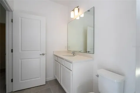 5674 High Seas Drive Orlando FL 32821