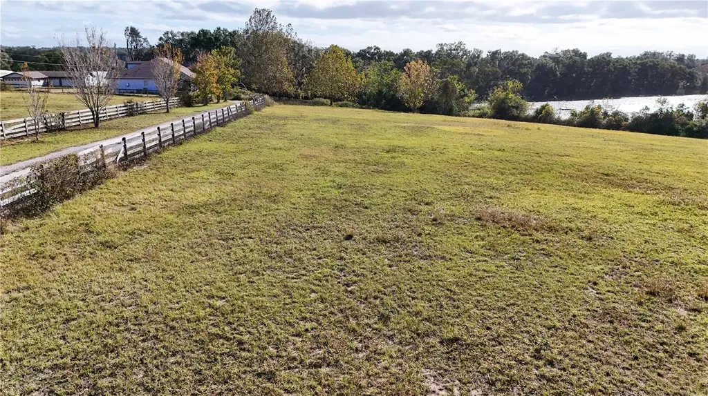000 Kenny Trail Eustis FL 32736