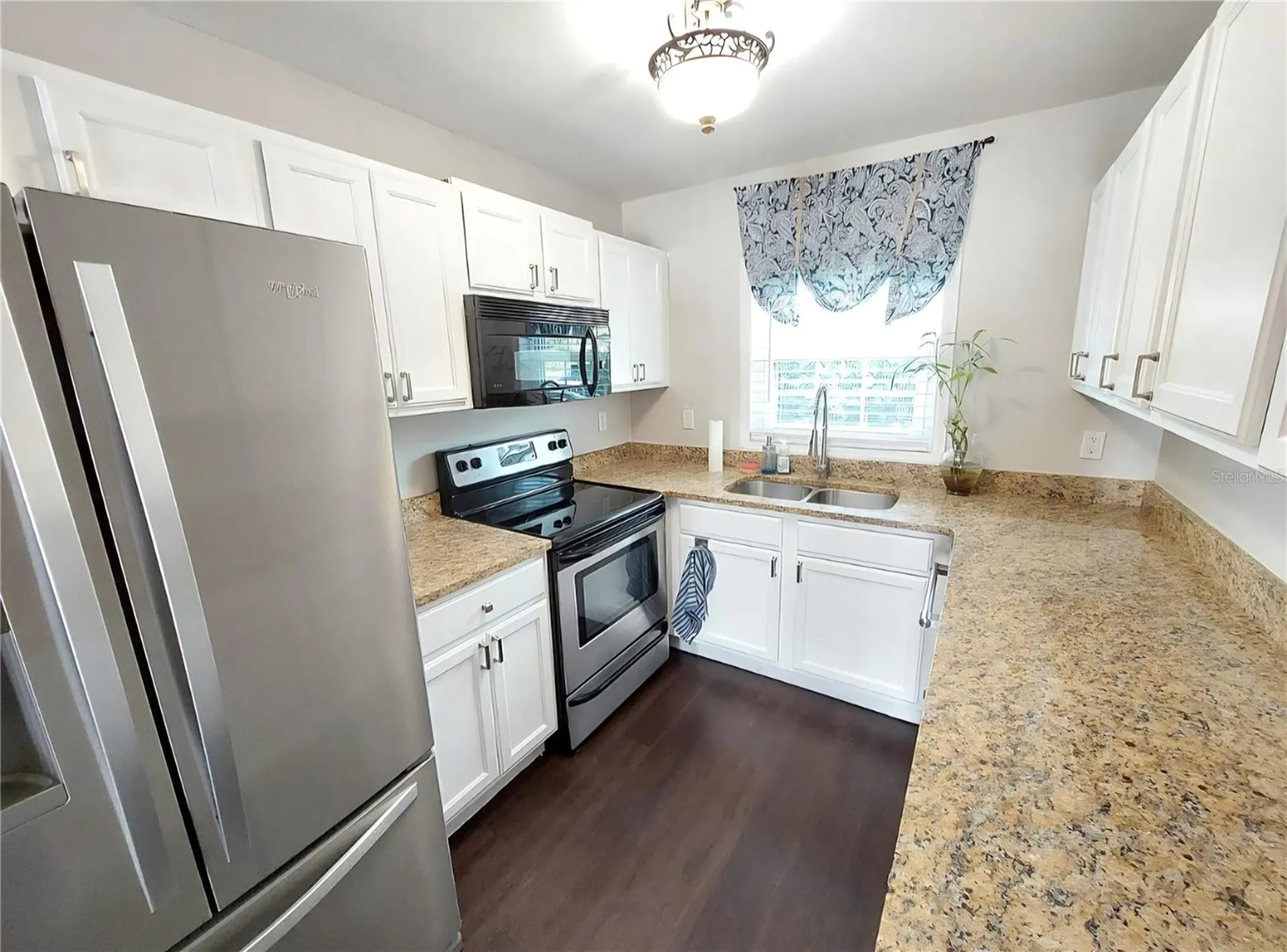 3739 Pompano Drive SE St Petersburg FL 33705