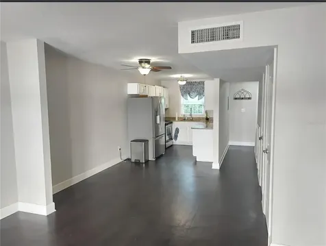 3739 Pompano Drive SE St Petersburg FL 33705