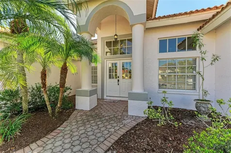 7122 42nd Court E Sarasota FL 34243