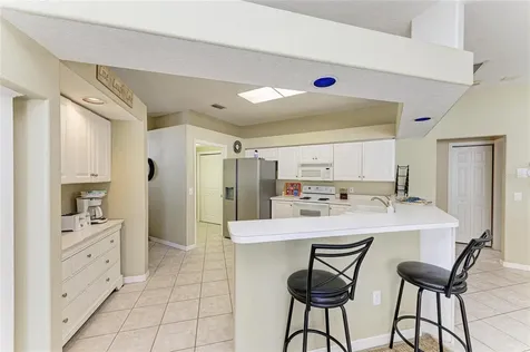 7122 42nd Court E Sarasota FL 34243