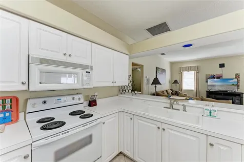 7122 42nd Court E Sarasota FL 34243