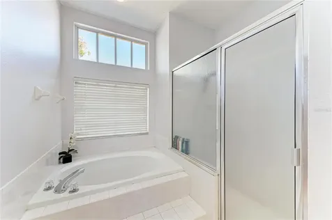 7122 42nd Court E Sarasota FL 34243