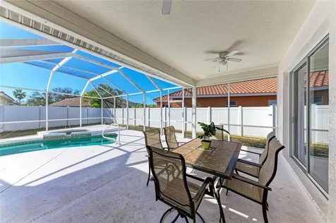 7122 42nd Court E Sarasota FL 34243