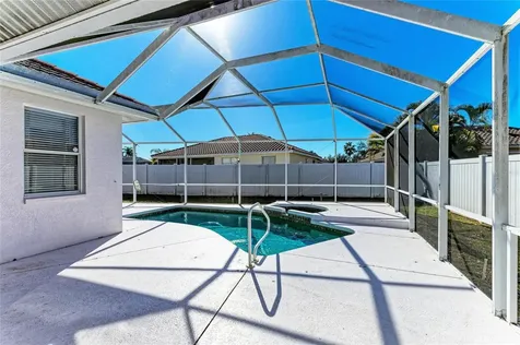 7122 42nd Court E Sarasota FL 34243