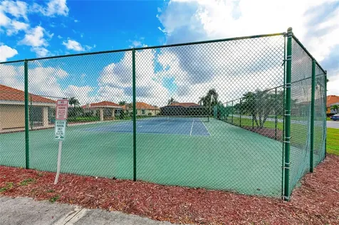 7122 42nd Court E Sarasota FL 34243
