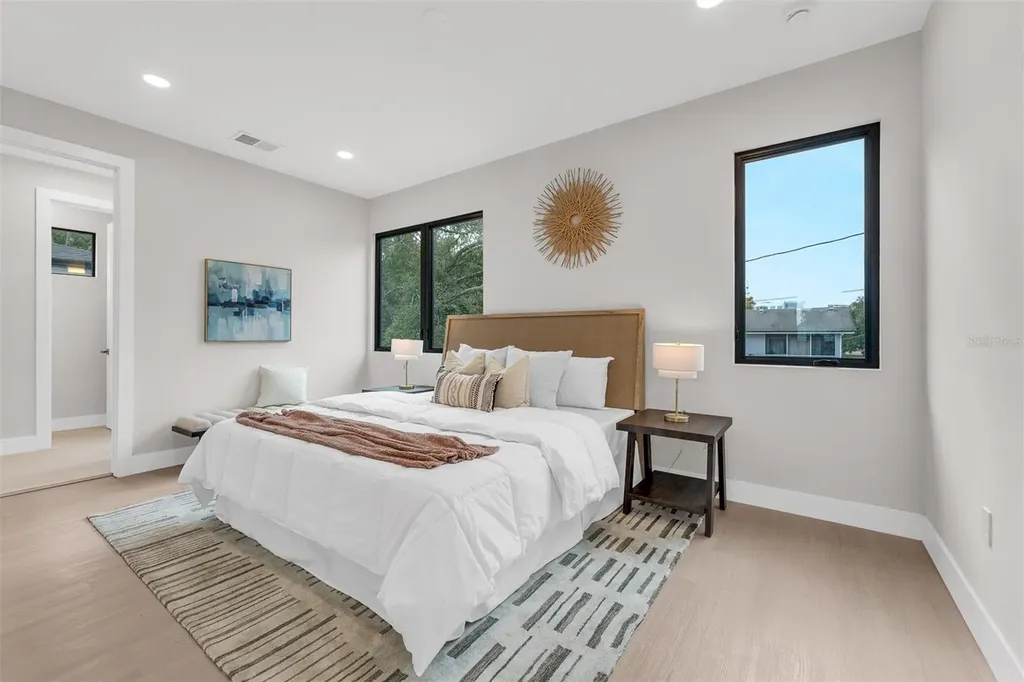 405 Calhoun Place Orlando FL 32801