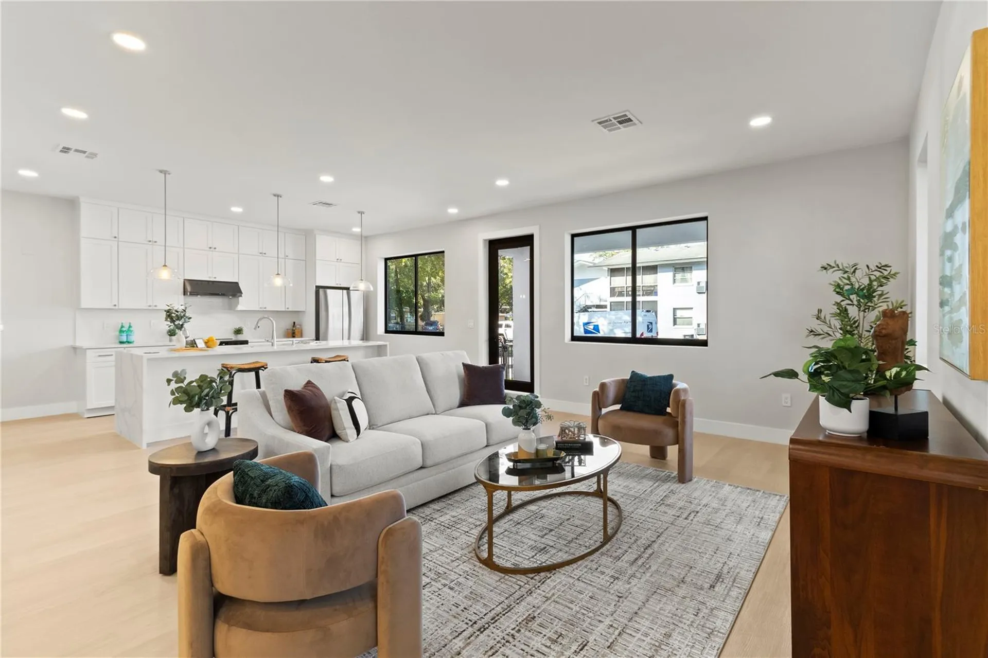 405 Calhoun Place Orlando FL 32801