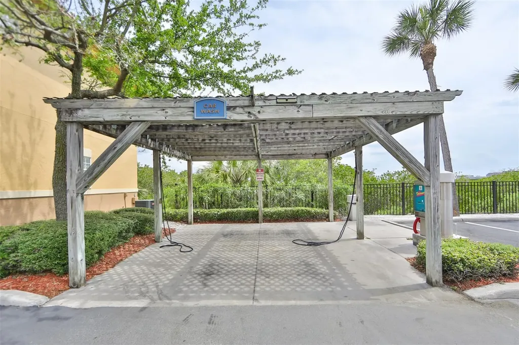 4323 Bayside Village Drive Tampa FL 33615
