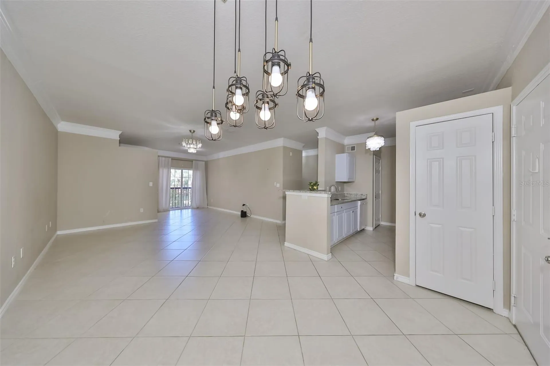4323 Bayside Village Drive Tampa FL 33615