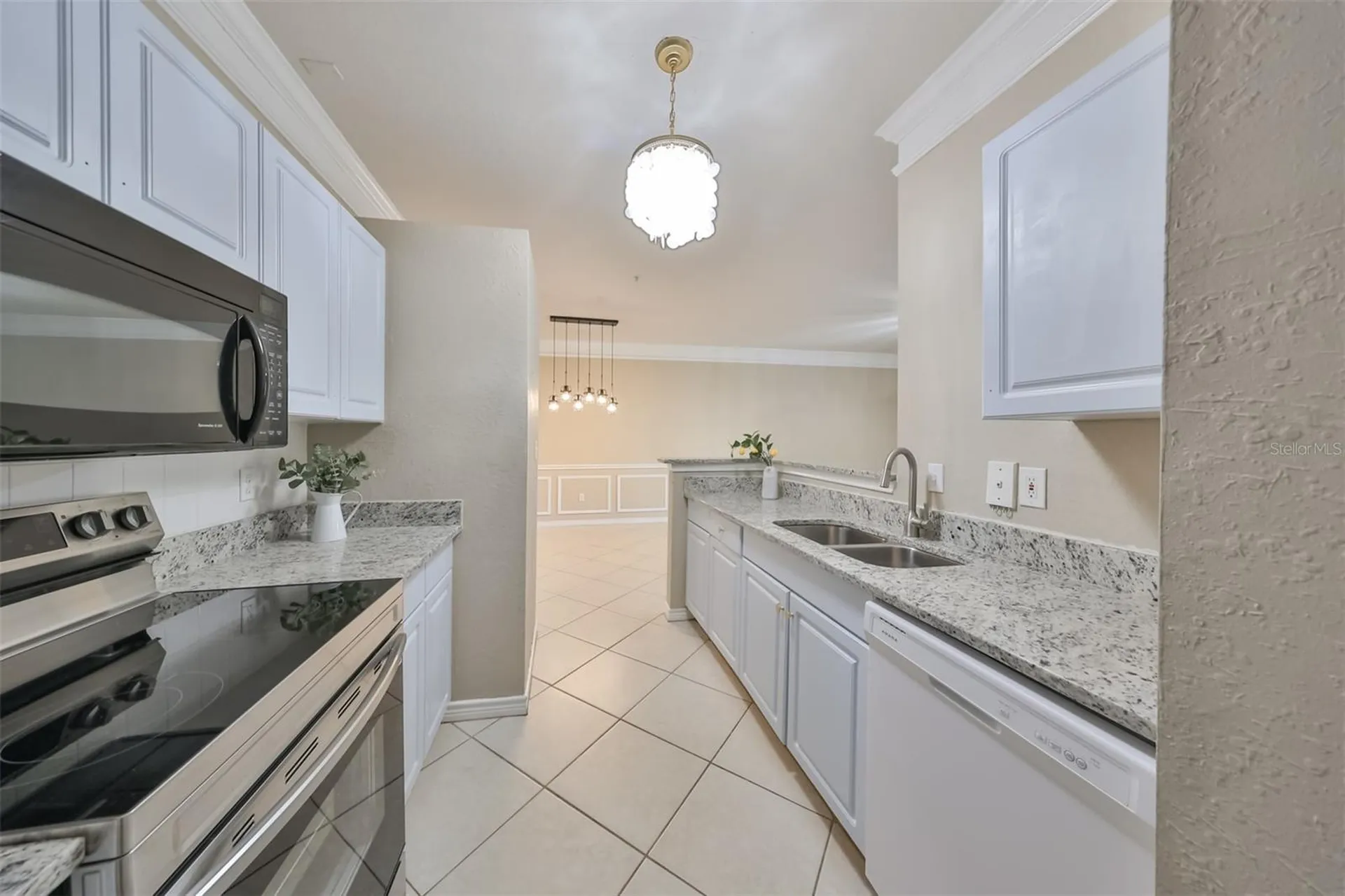 4323 Bayside Village Drive Tampa FL 33615