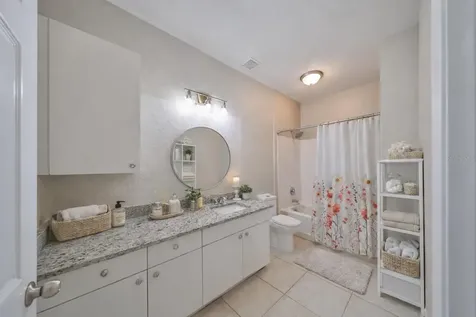 4323 Bayside Village Drive Tampa FL 33615