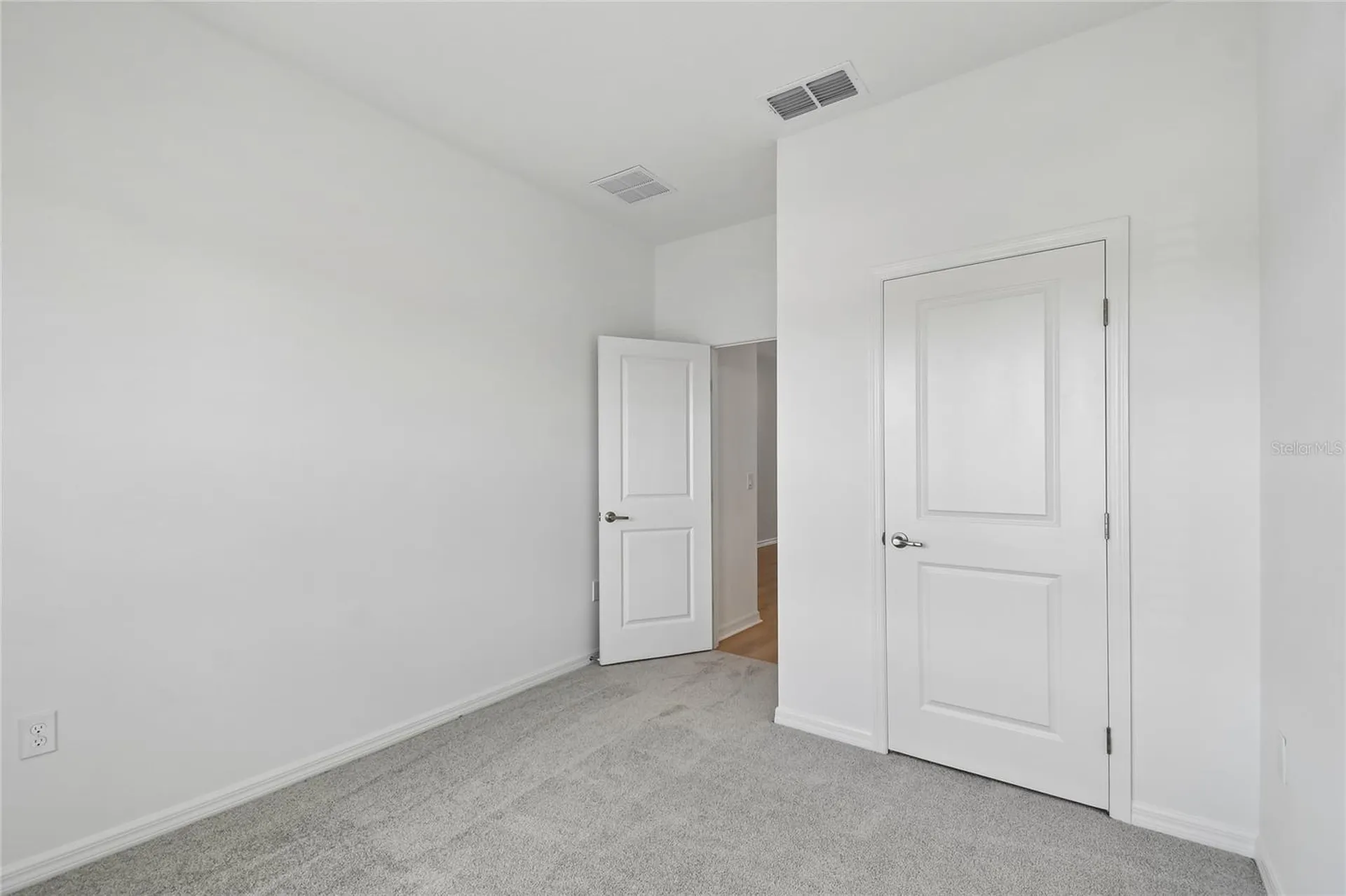 5836 Native Oak Street Mount Dora FL 32757