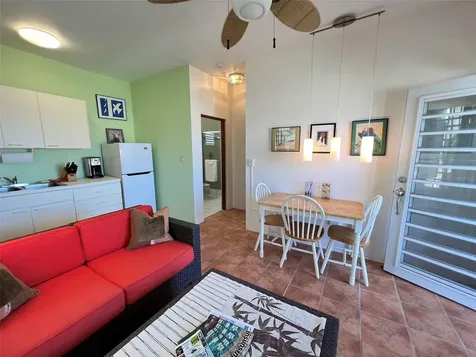 327 Bravos Vieques PR 00765